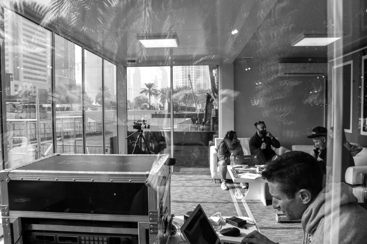 ELA Referenzen ELA Container - Mobiles Radiostudio mit Lounge