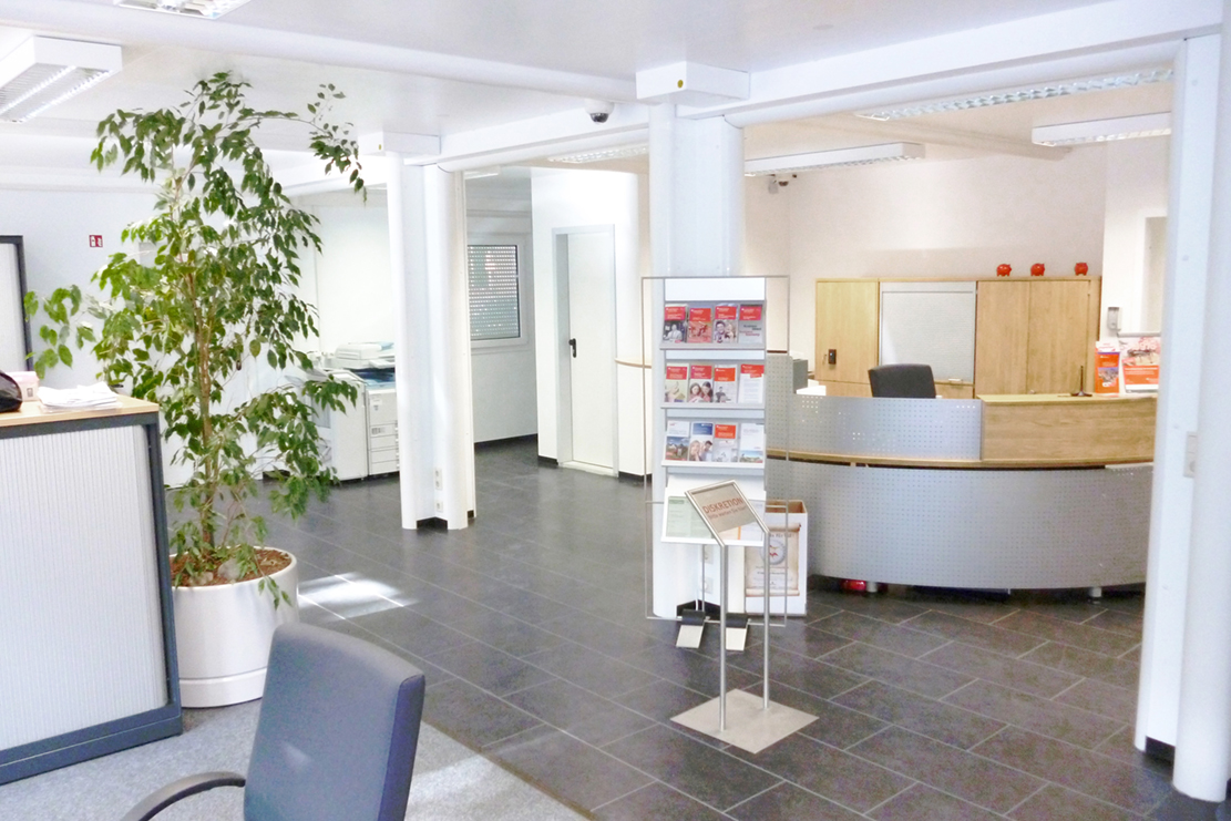 Empfangsbereich im Container