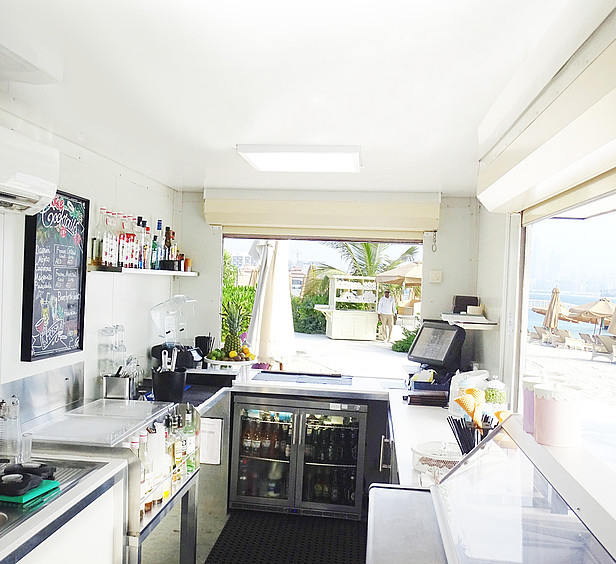 ELA Container - Mobiler Imbissstand aus Container in Dubai