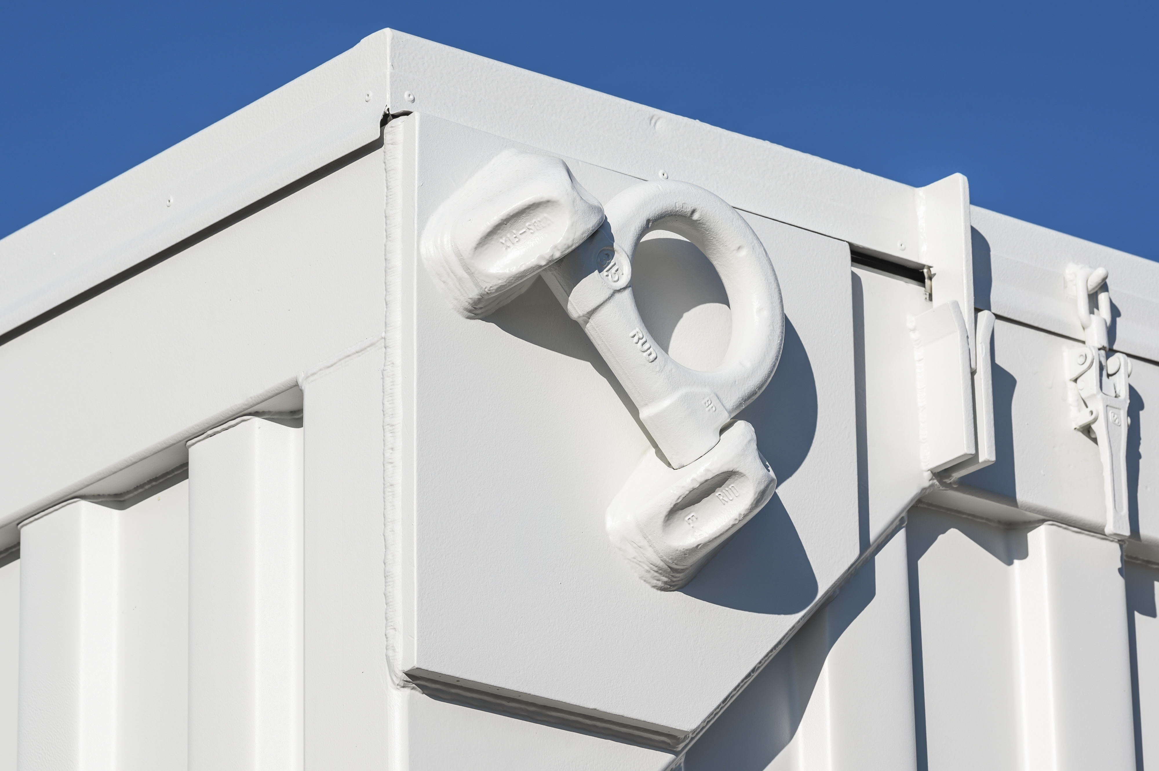 Kranhaken zum Anheben des Sondercontainers von ELA Container Kranhaken zum Anheben des Sondercontainers von ELA Container