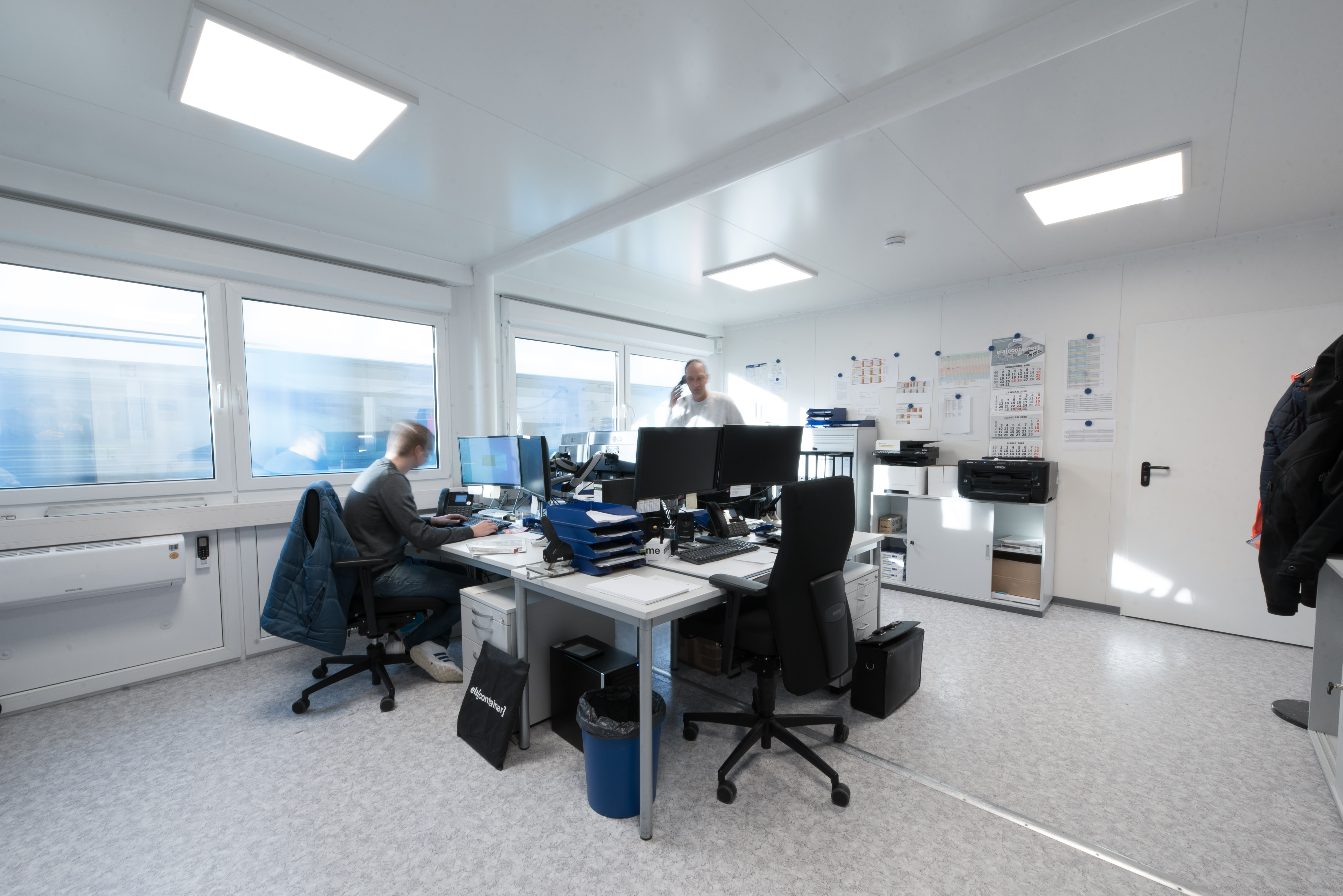 ELA Bürocontainer im Inneren des Service-Centers ELA Bürocontainer im Inneren des Service-Centers