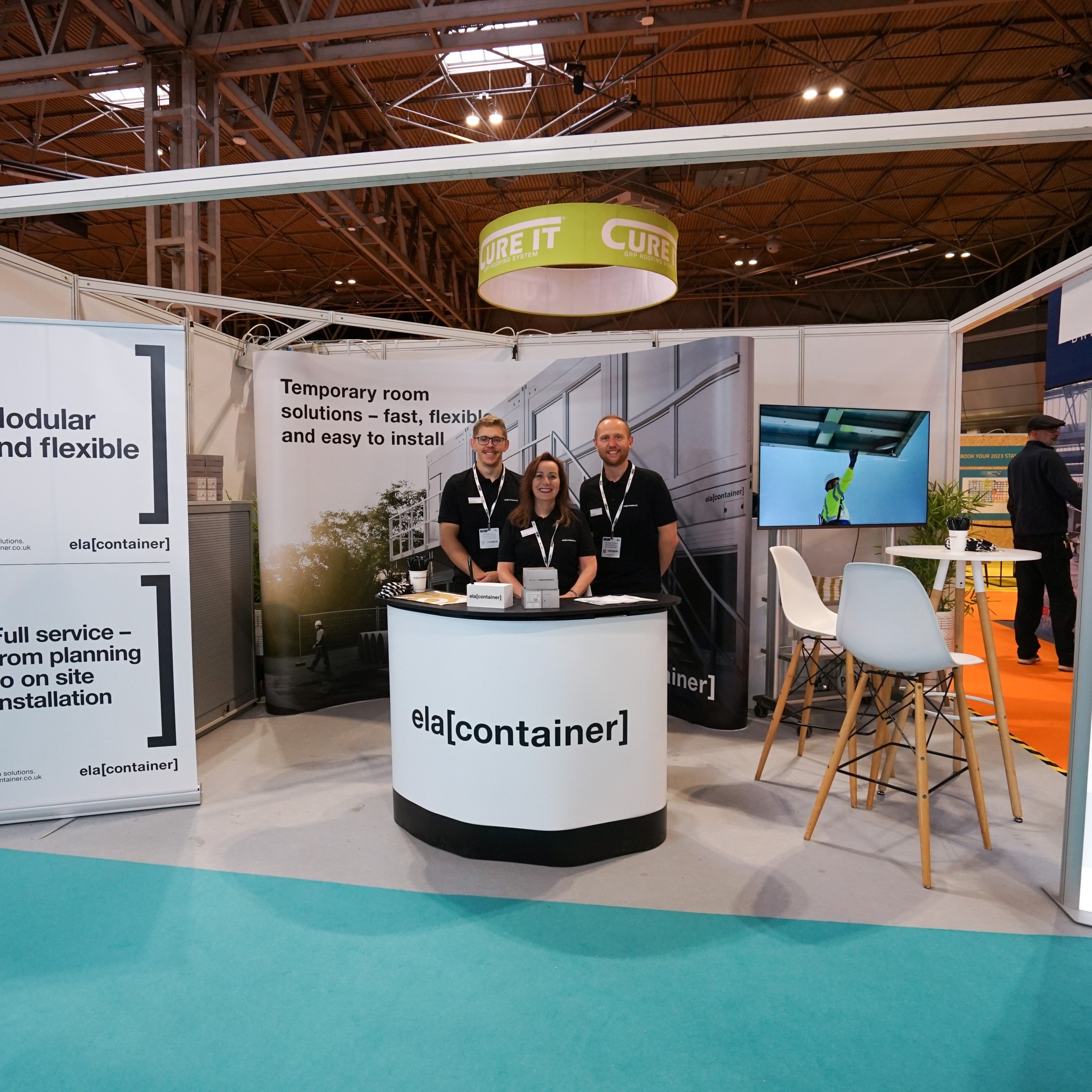 ELA Container Messestand auf der UK Construction Week 2022