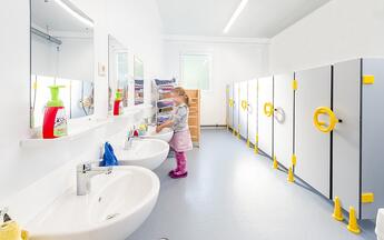 Kindergartenerweiterung in Salzbergen ELA Container - Kindergarten in Containeranlage Sanitärbereich