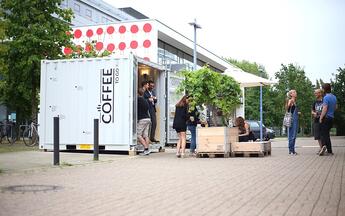 ELA Container unterstützt Hochschulprojekt ELA Container - Coffee to go für Studenten