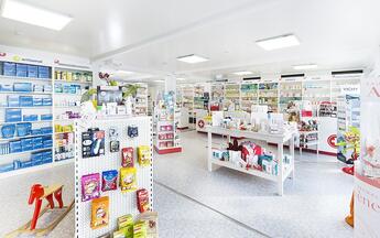 Apotheke und Optiker ziehen in Containerräume von ELA ELA Container - Verkaufsraum aus Containern für Apotheke