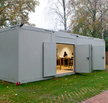 Atelier aus ELA Containern Atelier aus ELA Containern