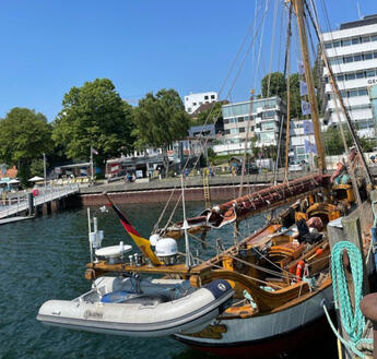 Schiff "Dagmar Aen" von Arved Fuchs für die "Oceans Change" Expeditionsreise