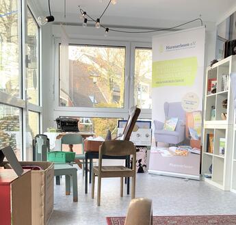 Inneneinrichtung Lesecontainer Inneneinrichtung Lesecontainer