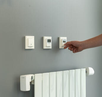 Intelligente Smart-Home Klimasteuerung im Messecontainer Intelligente Smart-Home Klimasteuerung im Messecontainer