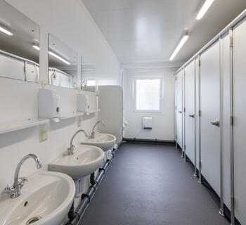 Sanitärcontainer von Innen