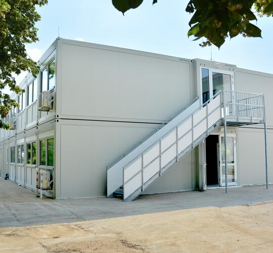 ELA Container für Schule in Banzkow