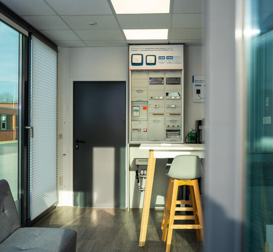 Mobiler ELA Container Showroom für Smart-Home-Technik