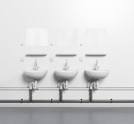 Sanitärcontainer mit drei Waschbecken und Spiegeln