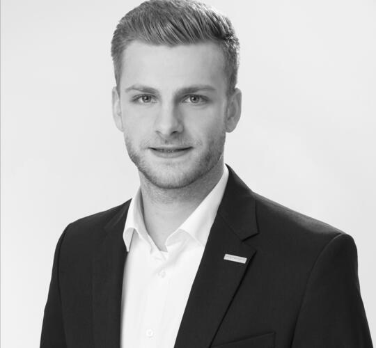 Jan-Luca Ahillen Fachberater für Dortmund