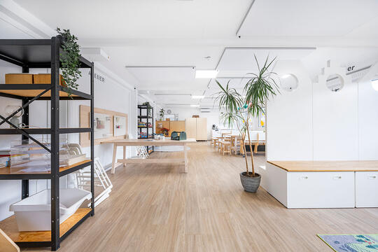 Innenansicht großer Aufenthaltsraum