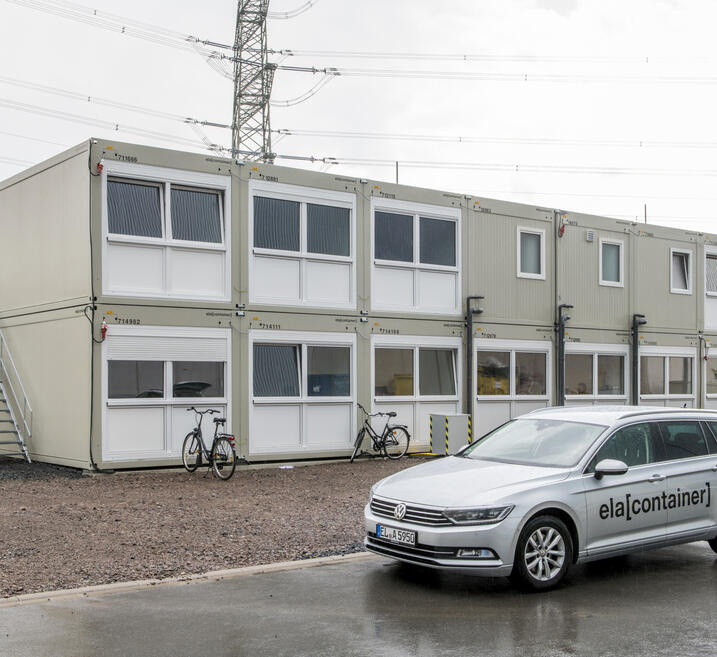 ELA baut Revisionscontainerdorf in der Industrie