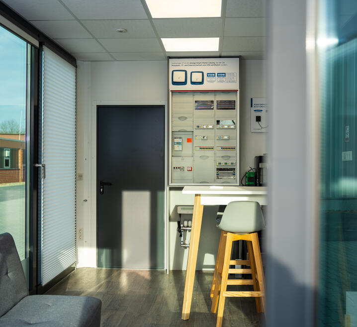 Mobiler ELA Container Showroom für Smart-Home-Technik