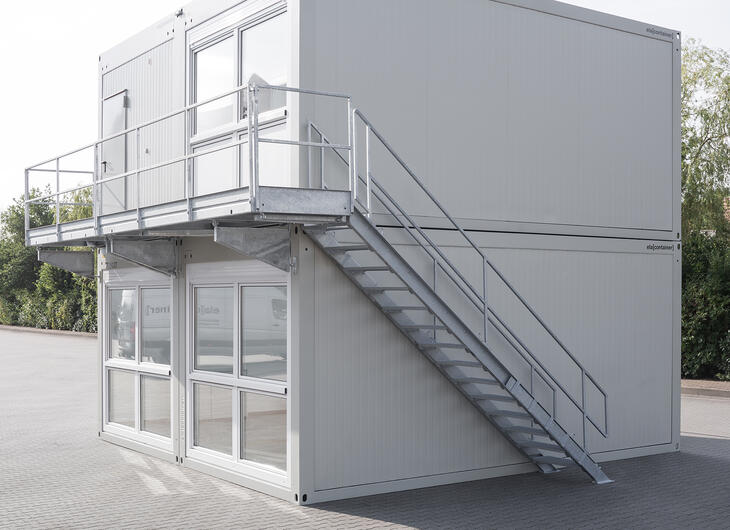 ELA Außentreppe und Podest ELA Container - Außentreppe und Podest