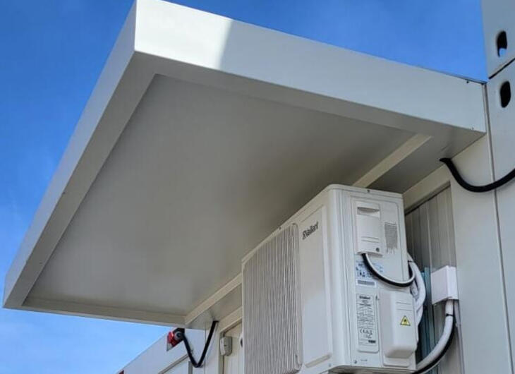 Überdachung Klimagerät Container