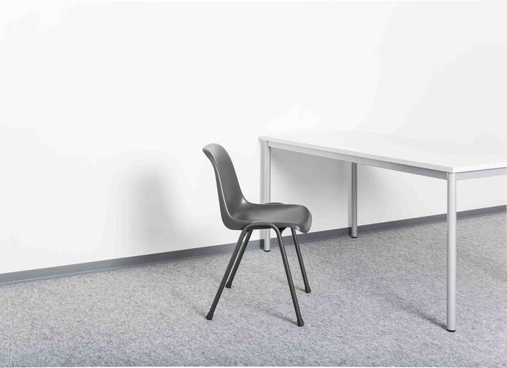 Tisch und Stuhl Tisch und Stuhl