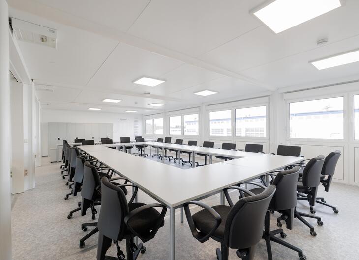 Konferenzraum im Container