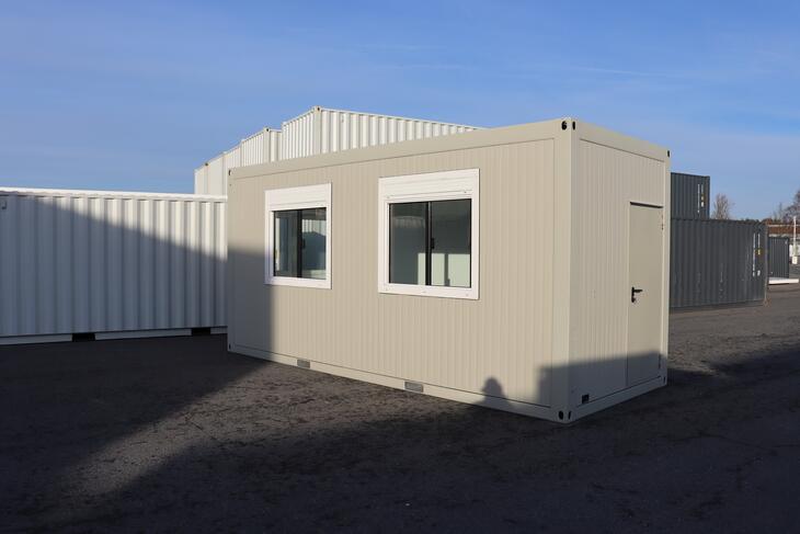 Gebrauchter Bürocontainer in der Seitenansicht