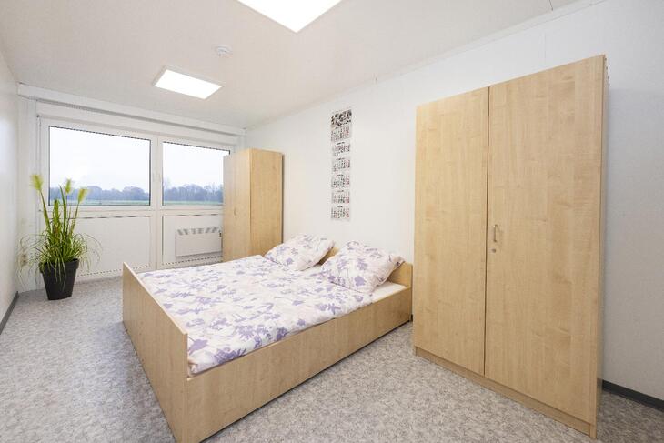 Große Wohncontaineranlage mit Schlafbereich